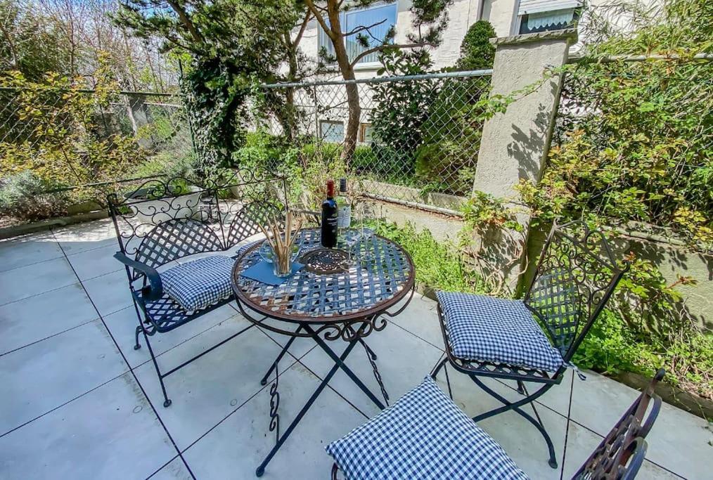 Stylisches Apartment Mit Terrasse In Der Altstadt Von Donauwörth מראה חיצוני תמונה