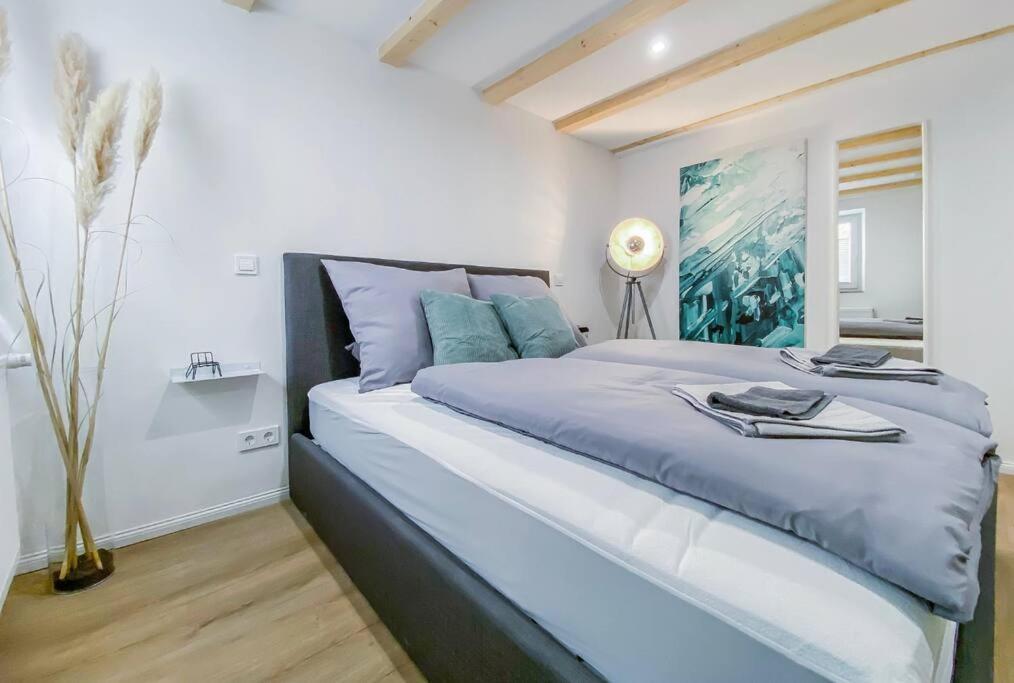 Stylisches Apartment Mit Terrasse In Der Altstadt Von Donauwörth מראה חיצוני תמונה
